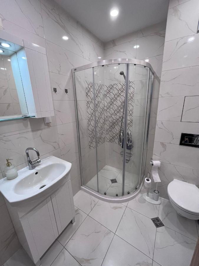 Paris Luxury Top Centre 2Bdr Apt W Work Desk And Wifi Near Nevsky Cathedral Sofia Exterior photo